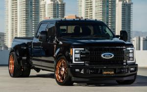 Ford F-350 Super Duty Lariat 4x2 Crew Cab by Extang Truck Bed Covers '2018